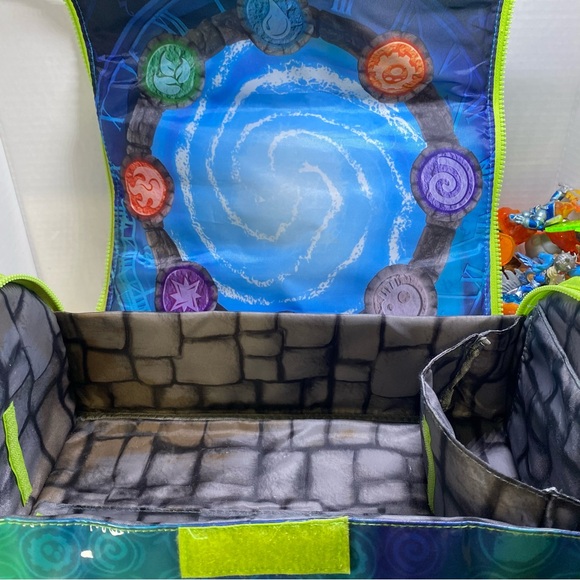 Lot of 20 Various Skylander Figures Portal + Cards Map Case VGC No Duplicates - Picture 6 of 11